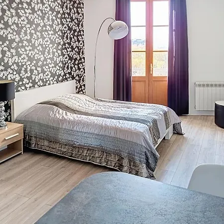 - Vue Unique * Vichy