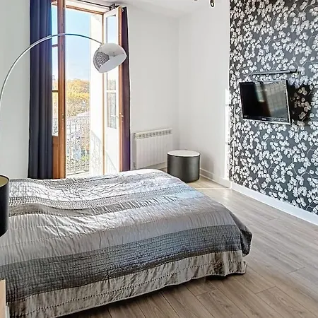 - Vue Unique Apartment *