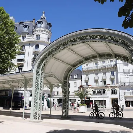 - Vue Unique Apartamento